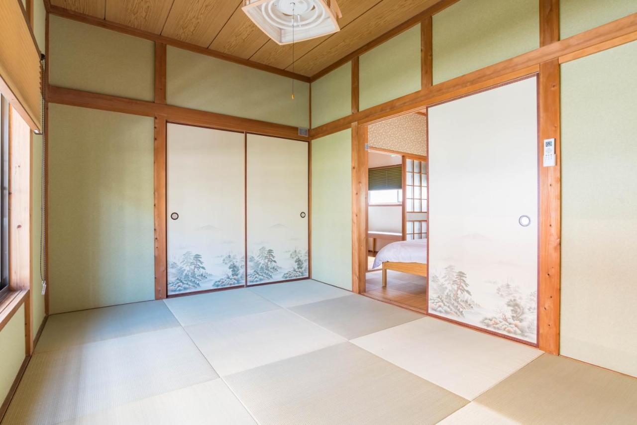 Tino Kawara Villa Osaka Exterior foto